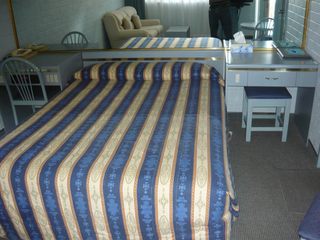 Bridge Motel Batemans Bay Room photo